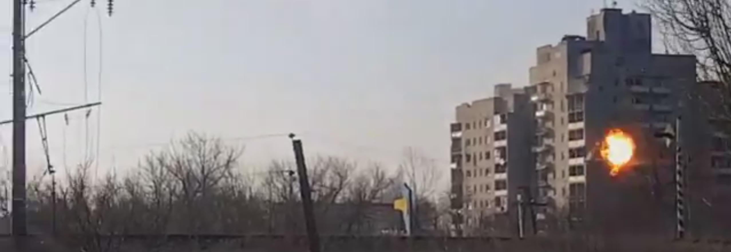 Who Shelled This Apartment Building in Avdiivka?
