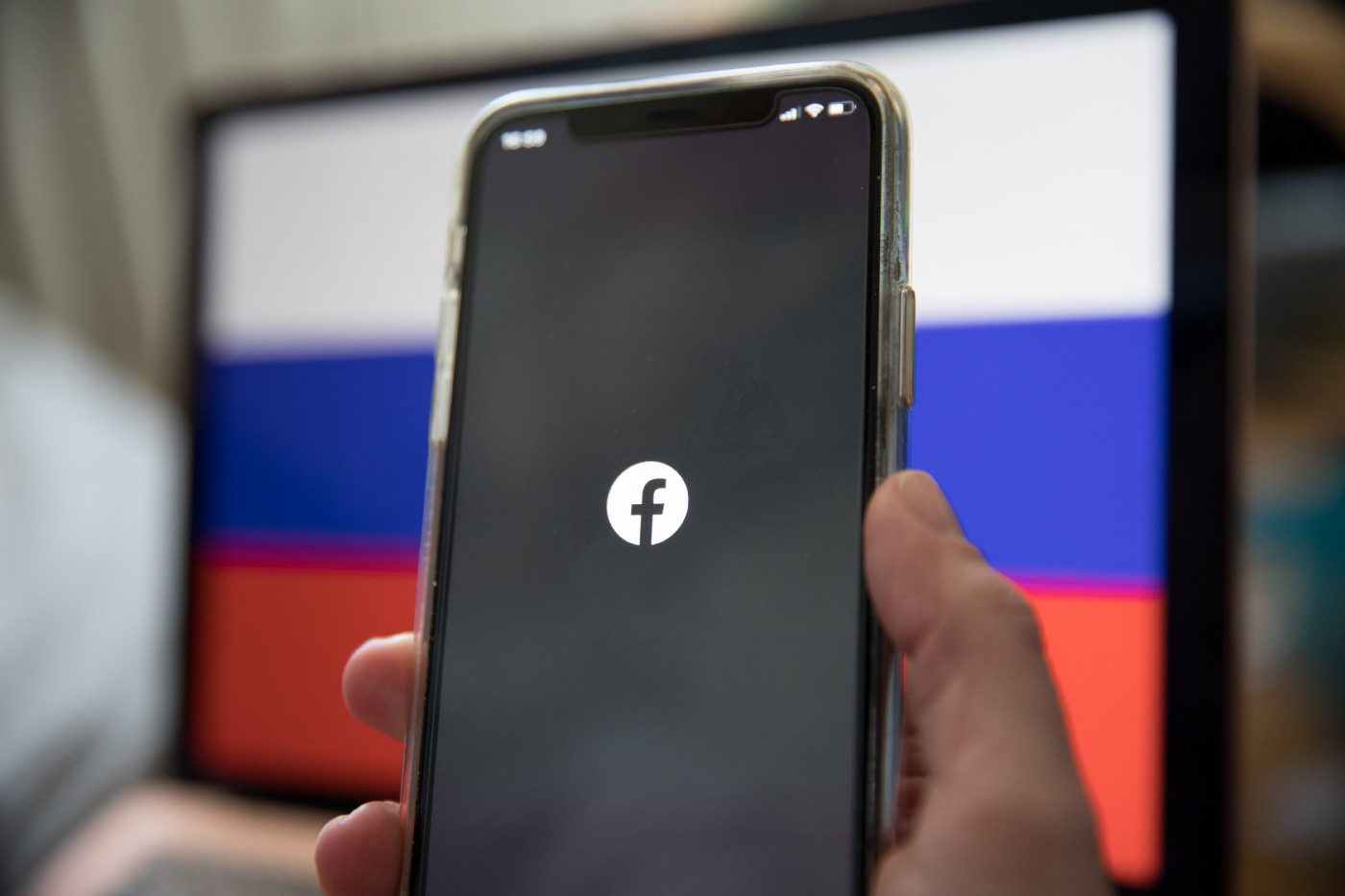 Cracks emerge in Russia’s ‘Digital Iron Curtain’