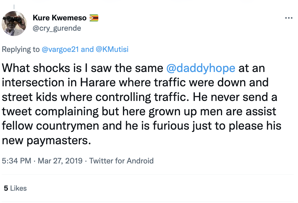 Screencap of a representative tweet from the pro-ZANU-PF account @cry_gurunde attacking Hopewell Chin’ono. Source: @cry_gurunde/archive)