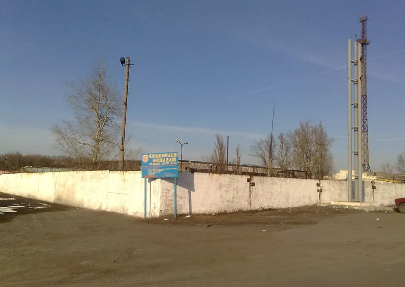 Фото тюрьмы от 2010 года, загруженное пользователем Panoramio skype.rostov (источник)