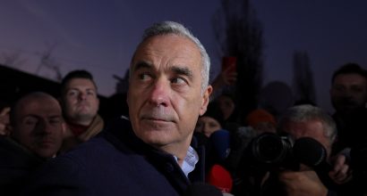 Rise of unknown Romanian presidential candidate preceded by Telegram and TikTok engagement spikes